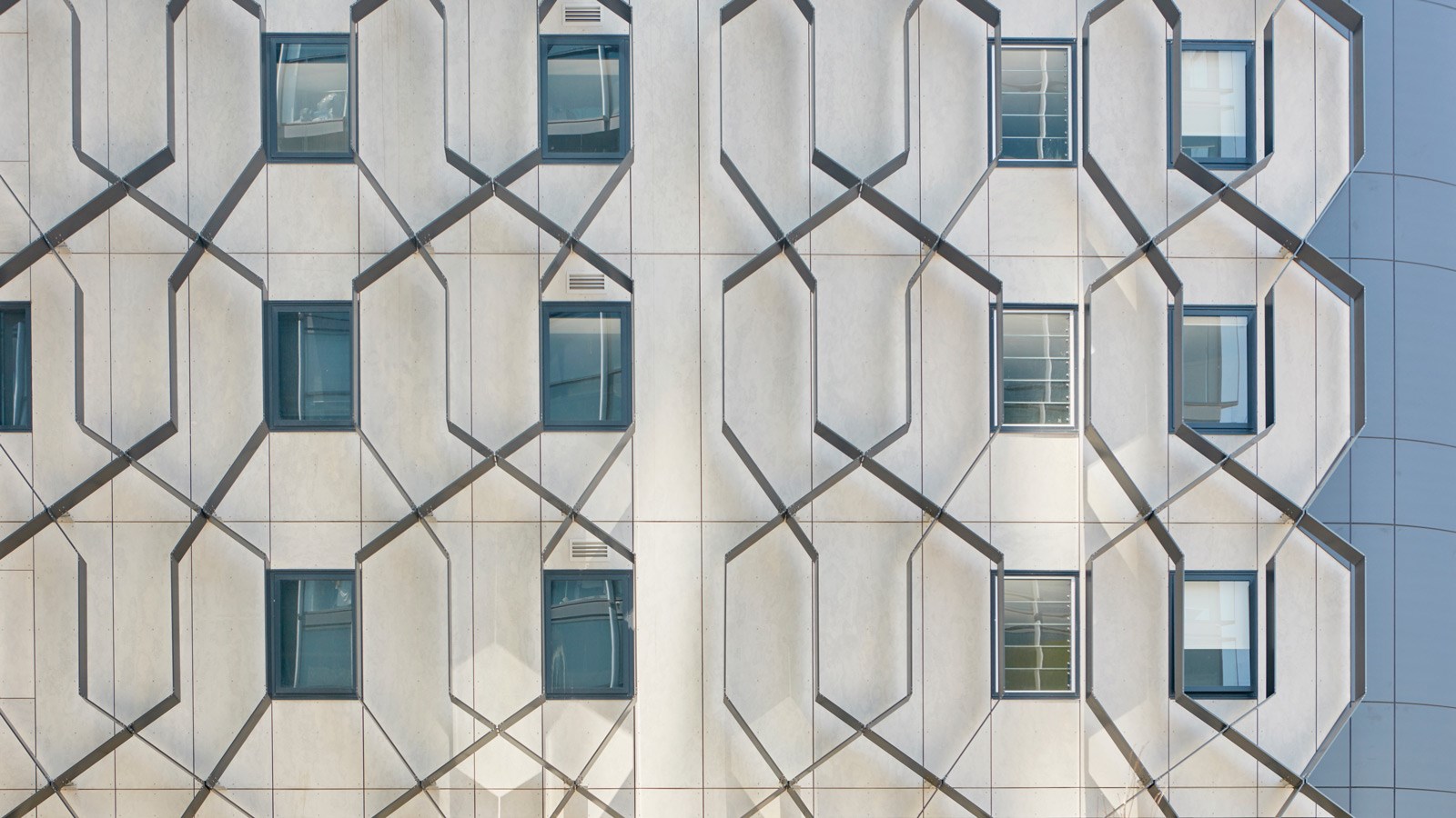 barestone-exterior-08