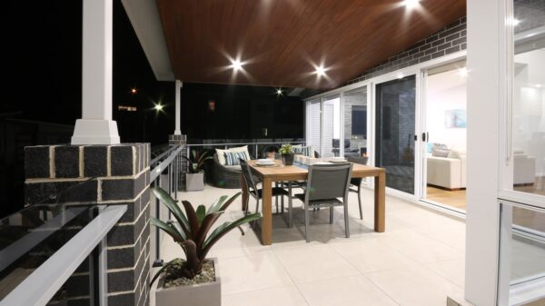 constructafloor-01-600x337